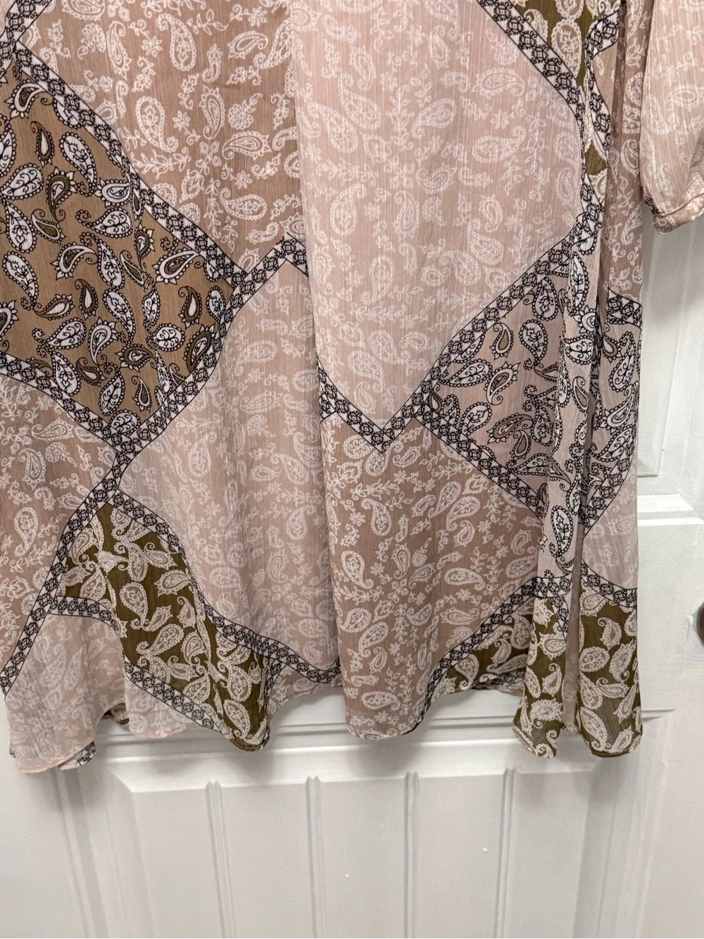 Calvin Klein Paisley Shift Dress Womens Size 8 Chiffon Crinkle 3/4 Sleeve (G-9)